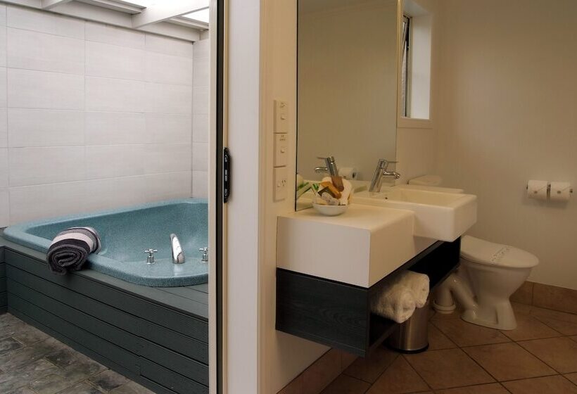 سوییت اجرایی, Silver Fern Rotorua Suites & Spa