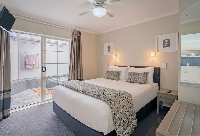 سوییت اجرایی, Silver Fern Rotorua Suites & Spa