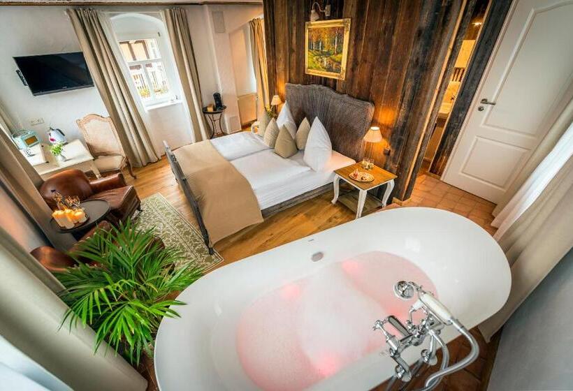 Standard Room with Hot Tub, Wellness Goldenes Fass Meißen