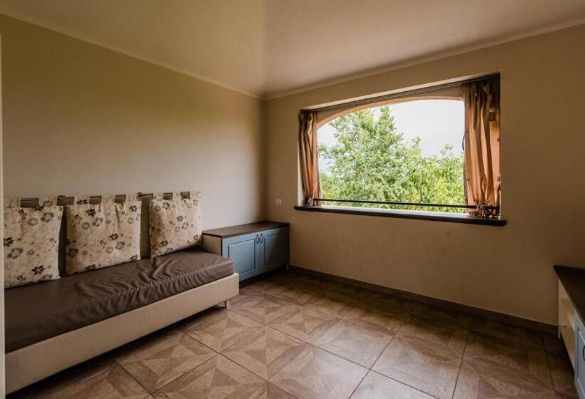آپارتمان 3 خوابه, Residence Borgo Felciaione