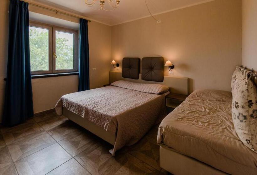 آپارتمان 3 خوابه, Residence Borgo Felciaione