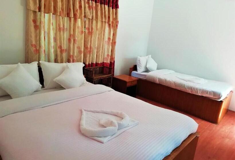 اتاق خانوادگی, Pokhara Star Inn Pvt Ltd