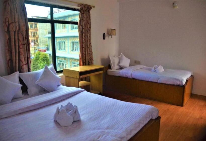 آپارتمان 1 خوابه, Pokhara Star Inn Pvt Ltd
