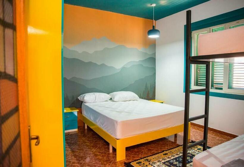 اتاق استاندارد با چشم‌انداز شهر, Our Way Guest House & Hostel