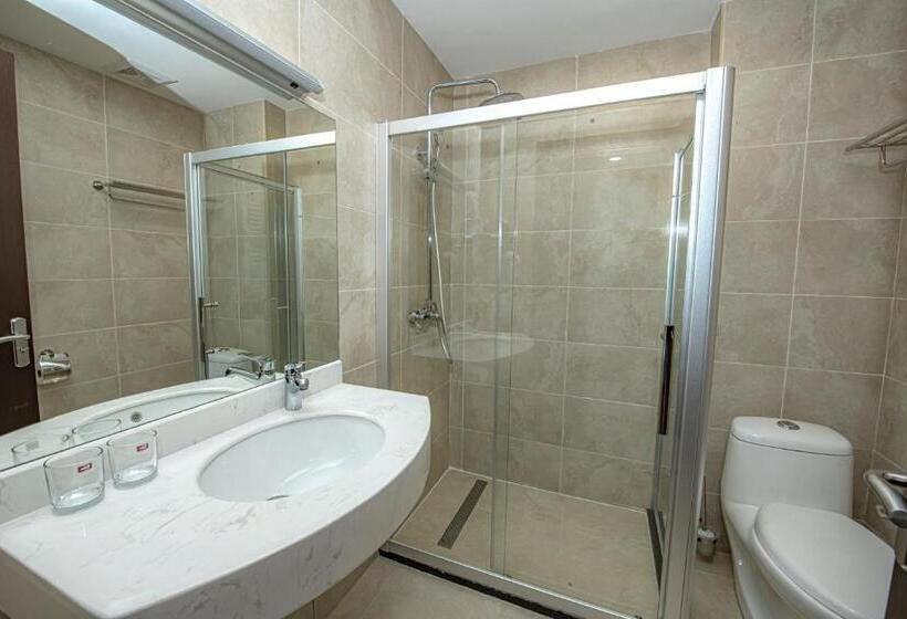اتاق استاندارد, Crystal Resort