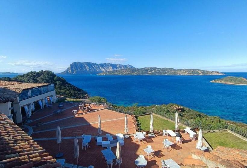 استودیوی استاندارد با چشم‌انداز دریا, Villaggio Est A Capo Coda Cavallo San Teodoro