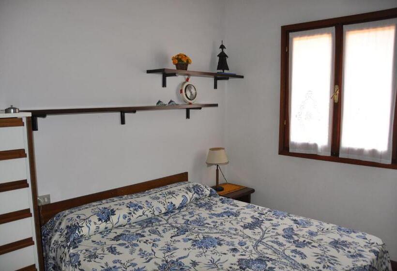 آپارتمان 1 خوابه با چشم‌انداز دریا, Villaggio Est A Capo Coda Cavallo San Teodoro