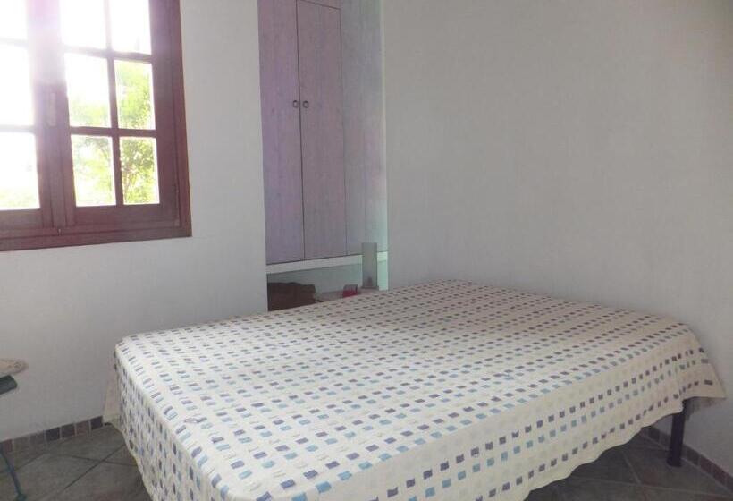 استودیوی استاندارد, Villaggio Est A Capo Coda Cavallo San Teodoro
