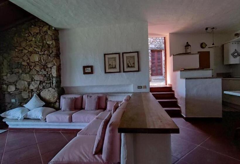 آپارتمان 3 خوابه, Villaggio Est A Capo Coda Cavallo San Teodoro