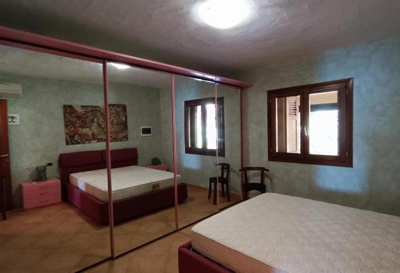 استودیو استاندارد با تراس, Villaggio Est A Capo Coda Cavallo San Teodoro