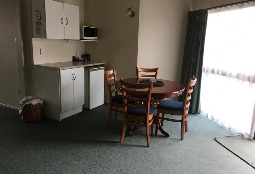 Апартаменты Deluxe 1 Спальня, Ascot Oamaru Motel