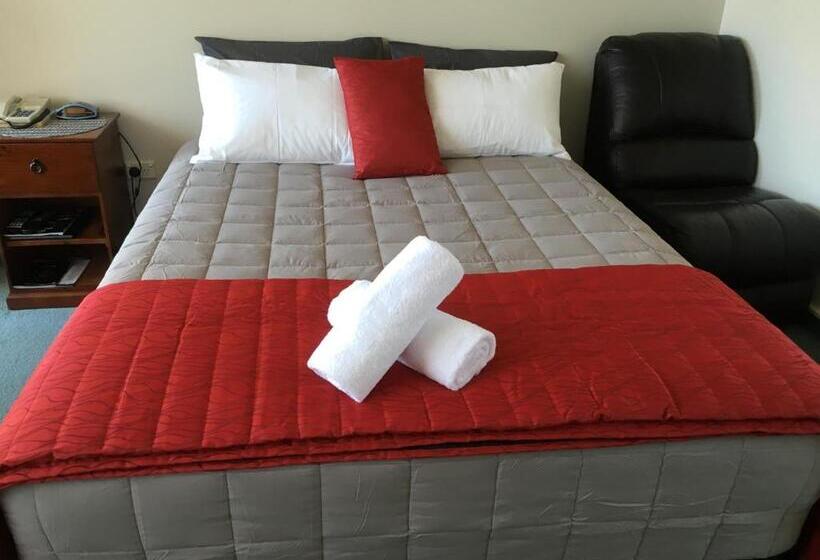 استودیوی لوکس, Ascot Oamaru Motel
