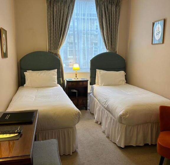 اتاق استاندارد, Corinium Hotel & Restaurant