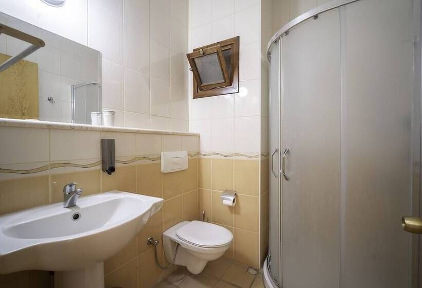 آپارتمان اکونومی 1 خوابه, Fora Apart