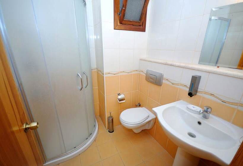 آپارتمان اکونومی 1 خوابه, Fora Apart