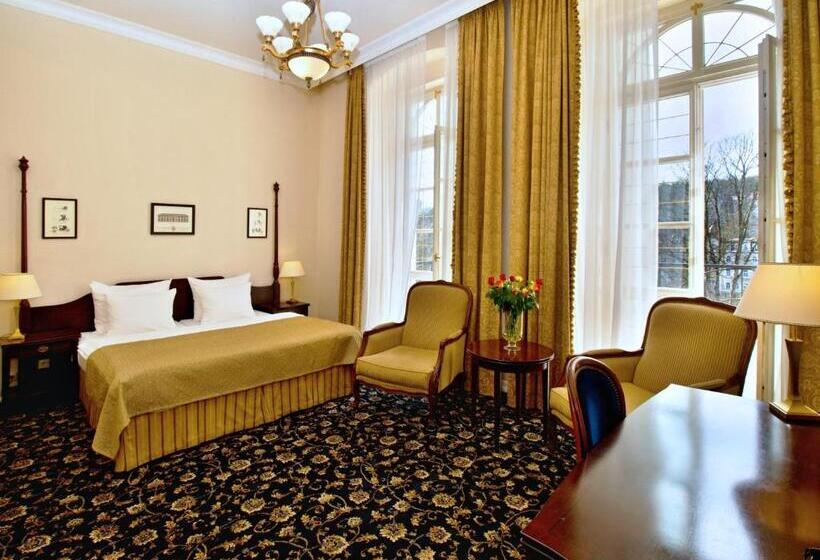 اتاق لوکس, Gourmet Hotel Villa Patriot