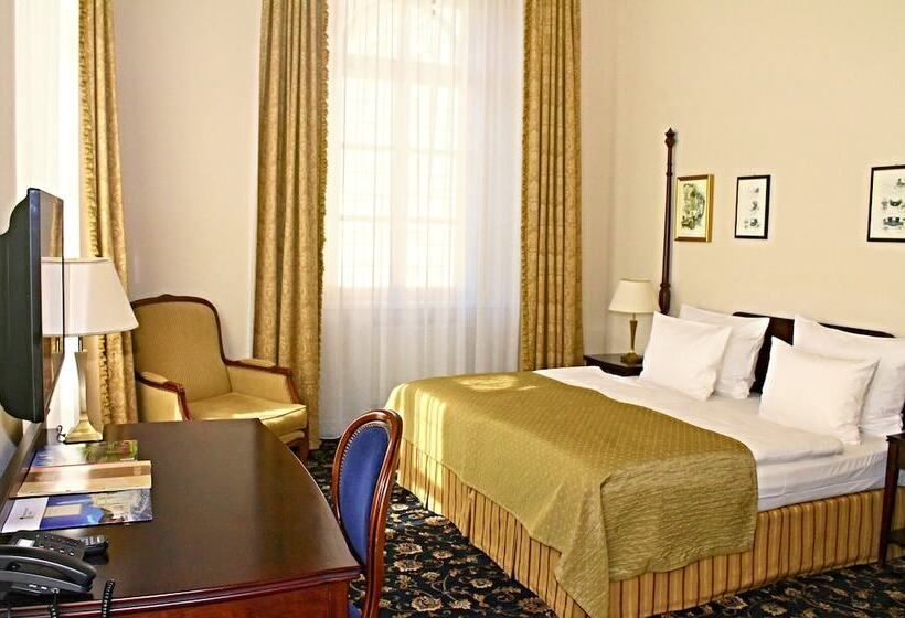 اتاق استاندارد, Gourmet Hotel Villa Patriot