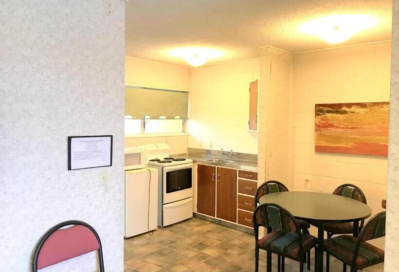 سوئیت خانوادگی اقتصادی, Greenview Motel