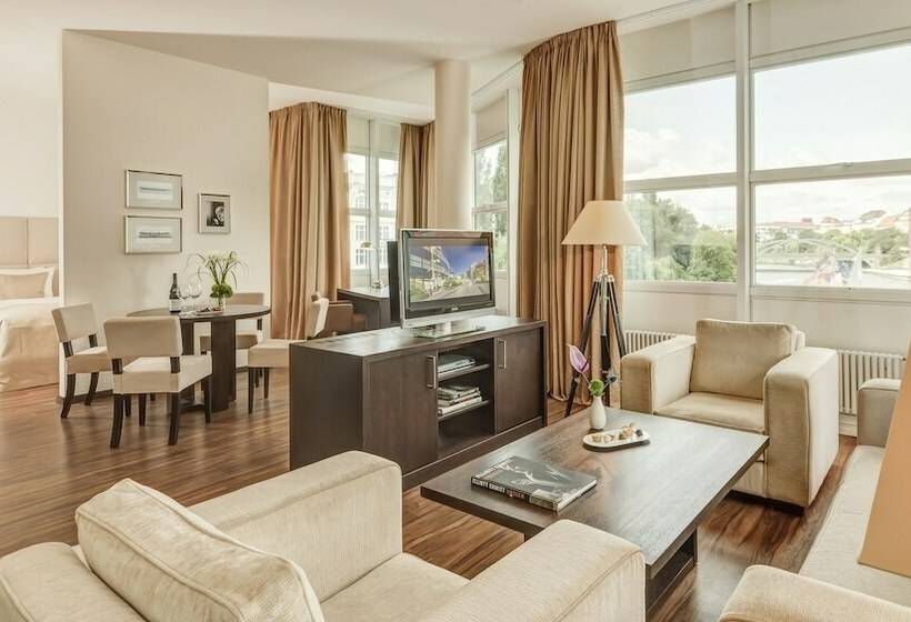 سوییت, Abion Villa Suites