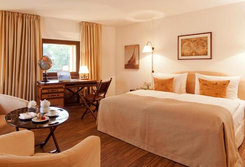 اتاق اجرایی, Abion Villa Suites