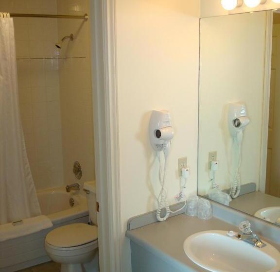 اتاق استاندارد با بالکن, Brigantine Inn & Suites