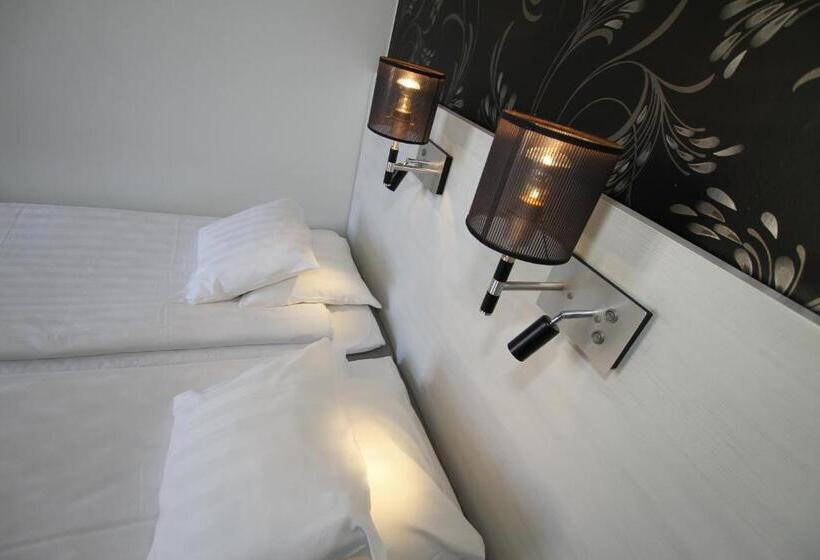 스탠다드 룸, Donners Hotell