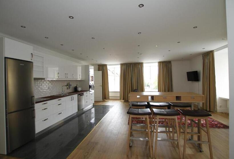 2 Bedroom Apartment, Donners L, Sure  Collection By Best Western