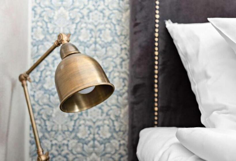 스탠다드 룸 킹사이즈 침대, Donners Hotell