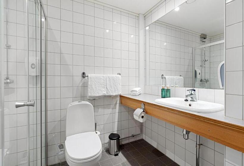 اتاق سوپریور با چشم‌انداز دریا, Enter St Elisabeth Hotel & Spa