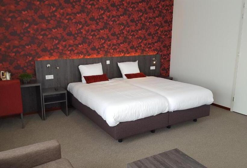 Standard Triple Room, Het Hart Van Weesp