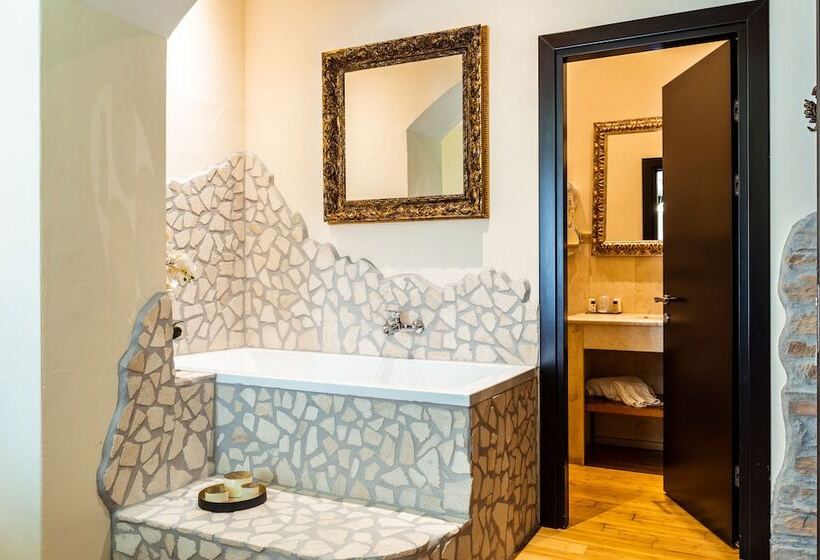 سوییت جونیور, La Locanda Del Conte Mameli