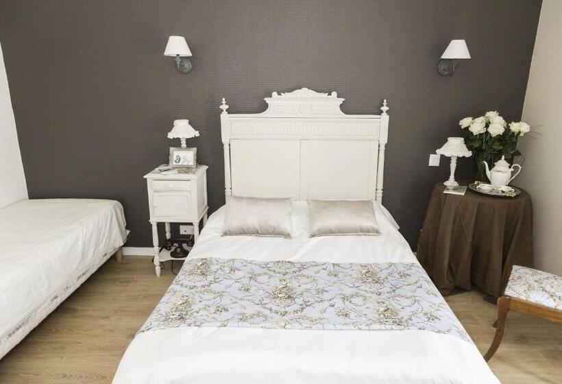 اتاق سوپریور سه تخته, La Villa Les Mots Passants