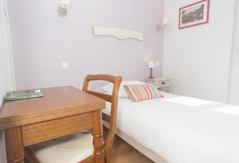 اتاق استاندارد یک نفره, La Villa Les Mots Passants