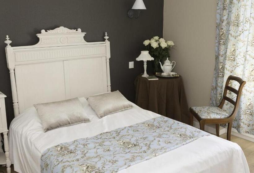 اتاق سوپریور سه تخته, La Villa Les Mots Passants