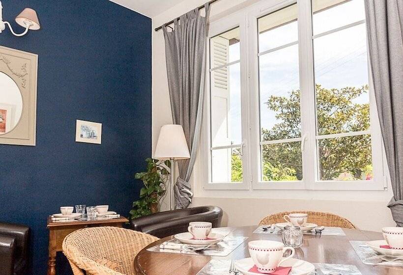 اتاق سوپریور سه تخته, La Villa Les Mots Passants