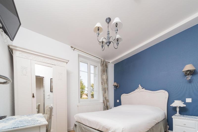 اتاق استاندارد یک نفره, La Villa Les Mots Passants