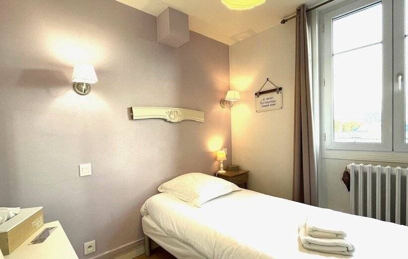 اتاق استاندارد یک نفره, La Villa Les Mots Passants