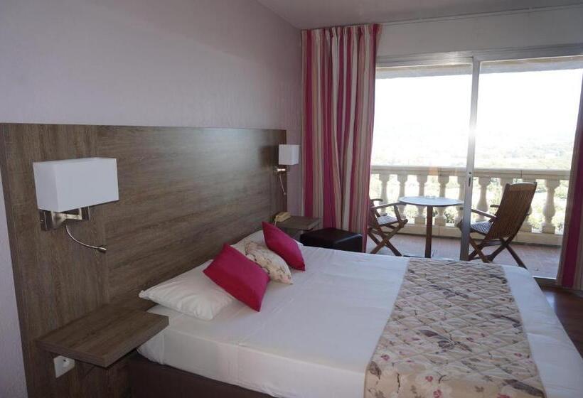 اتاق استاندارد, Logis Hotel Le Col De L Ange