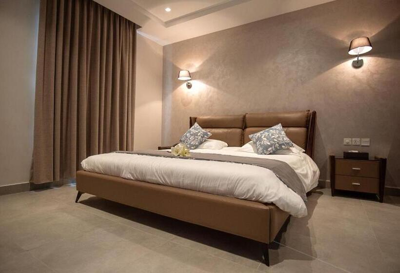 سوییت سوپریور, My Luxury