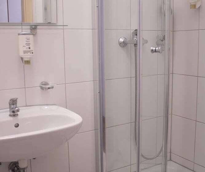 اتاق راحتی یک تخته, Orange Hotel Und Apartments
