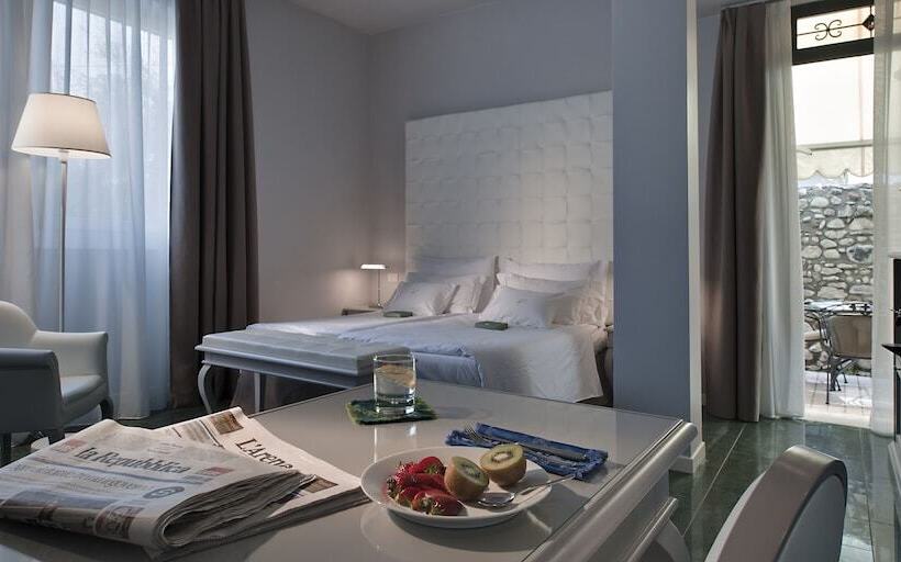 سوییت جونیور, Palace Hotel San Pietro