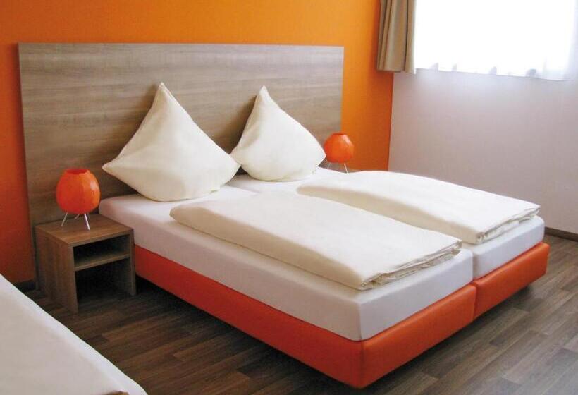 اتاق استاندارد چهار تخته, Orange Hotel Und Apartments