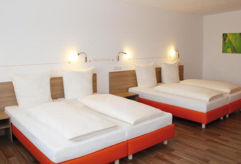 اتاق خانوادگی, Orange Hotel Und Apartments
