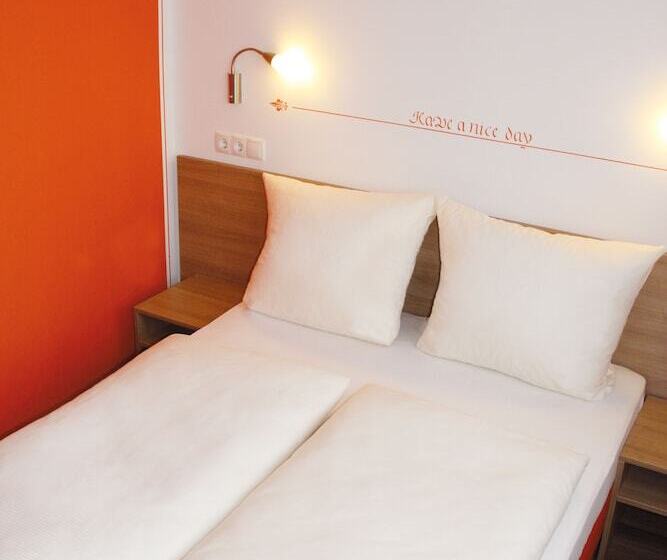 اتاق استاندارد, Orange Hotel Und Apartments