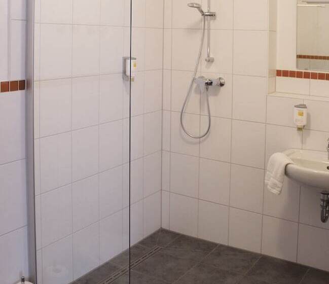اتاق استاندارد چهار تخته, Orange Hotel Und Apartments