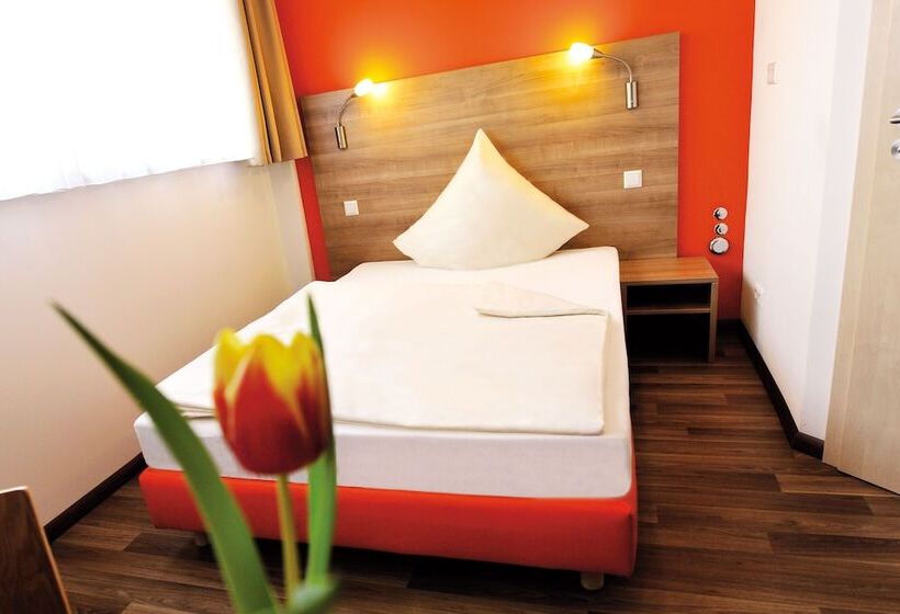 اتاق راحتی یک تخته, Orange Hotel Und Apartments