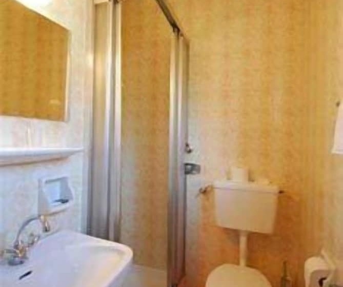 اتاق استاندارد, Panoramahotel Post