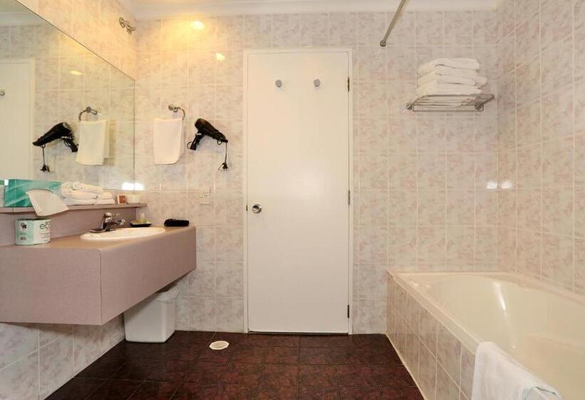 آپارتمان 1 خوابه, Shadzz Motel