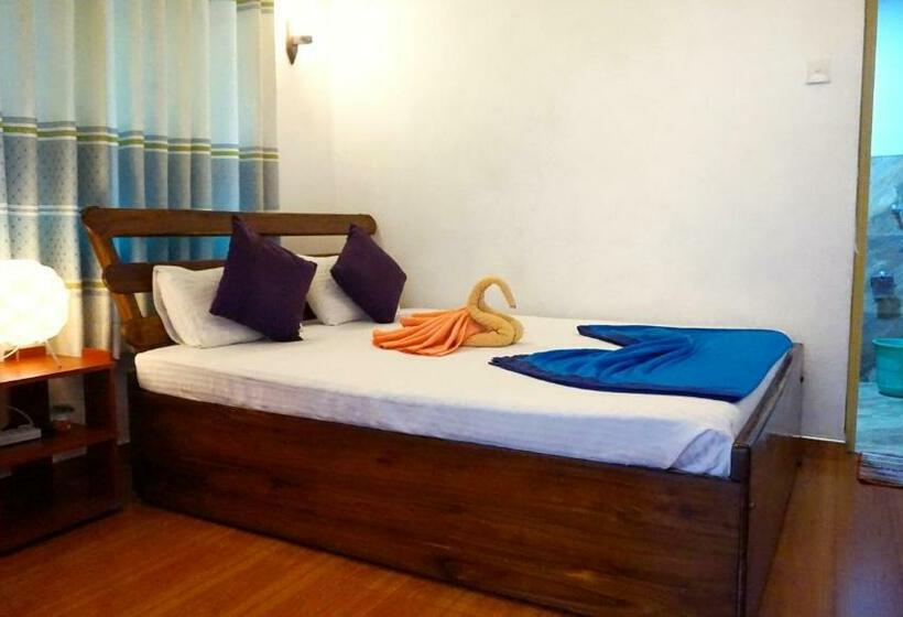 חדר אקונומי, Boho Garden Guest House
