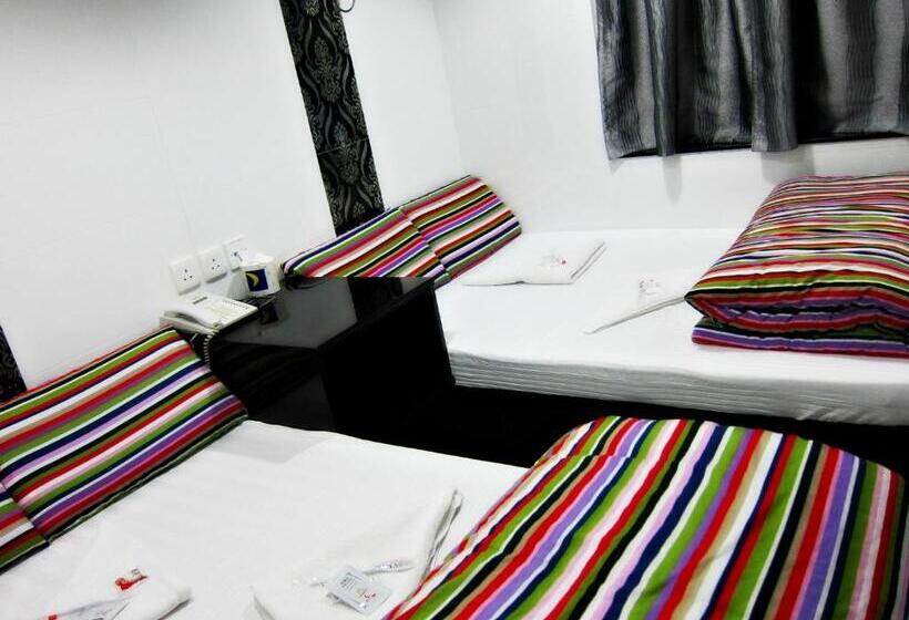 اتاق لوکس سه تخته, David Lounge